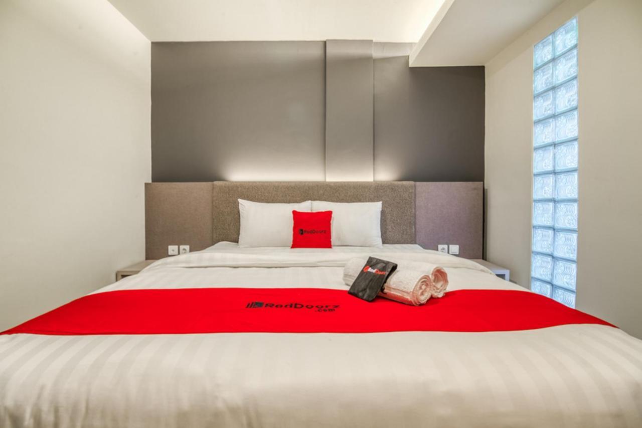 Reddoorz Plus Near Akademi Kepolisian Semarang 3 Ngoại thất bức ảnh